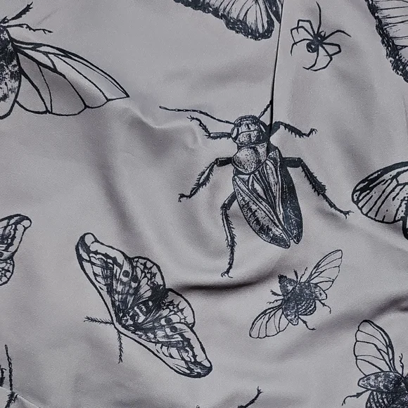 Insect Print Shorts - Picture 7 of 8